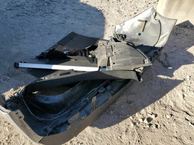 Серый Тойота Приус, объемом двигателя 1.8 л и пробегом 50 тыс. км за 5000 $, фото 11 на Automoto.ua