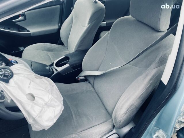 Синій Тойота Пріус, об'ємом двигуна 0 л та пробігом 123 тис. км за 9000 $, фото 14 на Automoto.ua