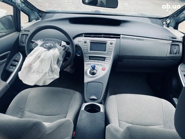 Синій Тойота Пріус, об'ємом двигуна 0 л та пробігом 123 тис. км за 9000 $, фото 9 на Automoto.ua