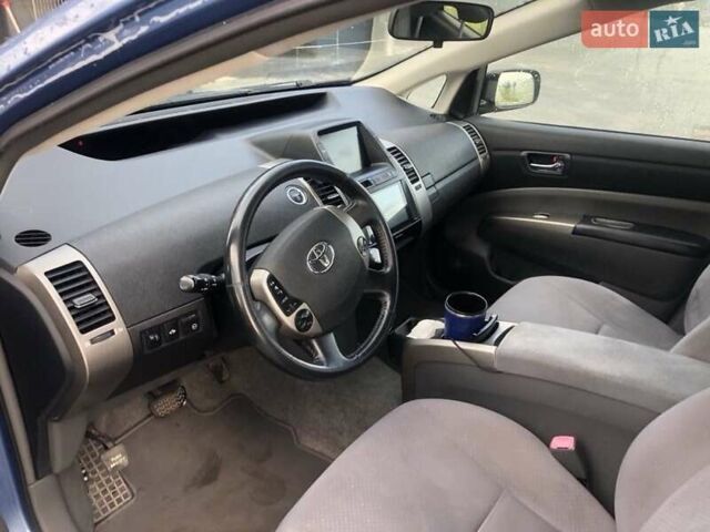 Синій Тойота Пріус, об'ємом двигуна 1.5 л та пробігом 330 тис. км за 5999 $, фото 3 на Automoto.ua