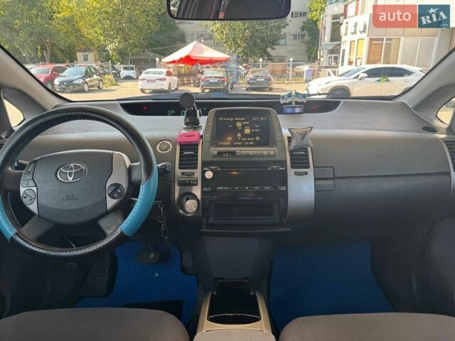 Синій Тойота Пріус, об'ємом двигуна 1.5 л та пробігом 174 тис. км за 6999 $, фото 6 на Automoto.ua