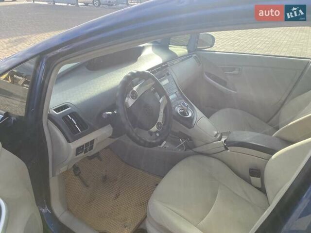 Синій Тойота Пріус, об'ємом двигуна 1.8 л та пробігом 260 тис. км за 8800 $, фото 11 на Automoto.ua