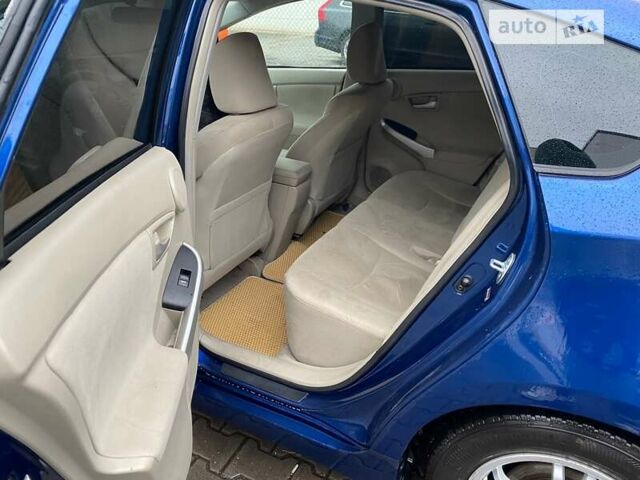 Синий Тойота Приус, объемом двигателя 1.8 л и пробегом 251 тыс. км за 8500 $, фото 7 на Automoto.ua