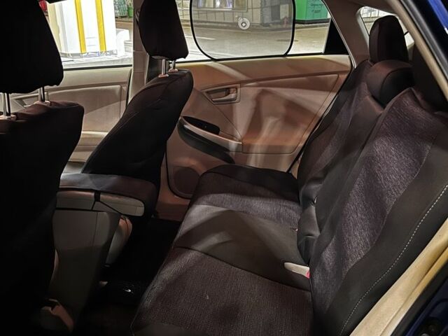 Синий Тойота Приус, объемом двигателя 1.8 л и пробегом 290 тыс. км за 10700 $, фото 12 на Automoto.ua