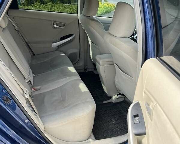 Синий Тойота Приус, объемом двигателя 1.8 л и пробегом 290 тыс. км за 9300 $, фото 7 на Automoto.ua