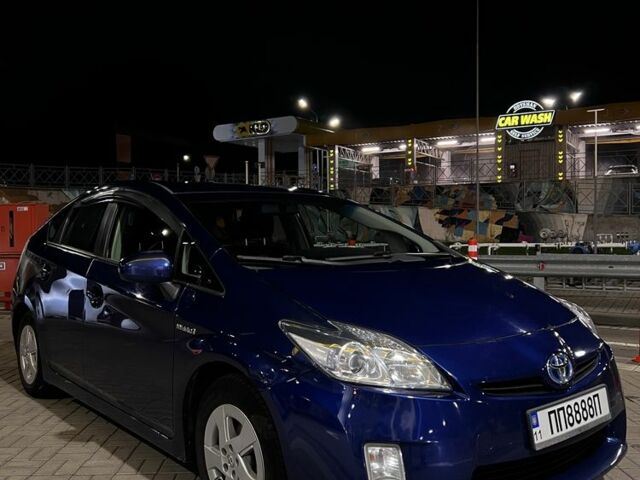Синий Тойота Приус, объемом двигателя 1.8 л и пробегом 290 тыс. км за 10700 $, фото 1 на Automoto.ua