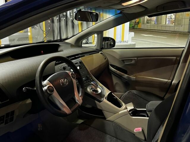 Синий Тойота Приус, объемом двигателя 1.8 л и пробегом 290 тыс. км за 10700 $, фото 9 на Automoto.ua