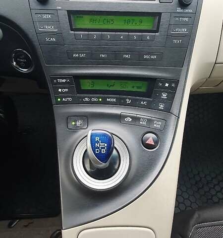 Синий Тойота Приус, объемом двигателя 1.8 л и пробегом 290 тыс. км за 12000 $, фото 11 на Automoto.ua