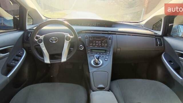Синій Тойота Пріус, об'ємом двигуна 1.8 л та пробігом 157 тис. км за 12200 $, фото 5 на Automoto.ua