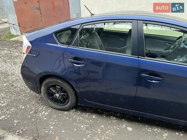 Синій Тойота Пріус, об'ємом двигуна 1.8 л та пробігом 285 тис. км за 8300 $, фото 5 на Automoto.ua
