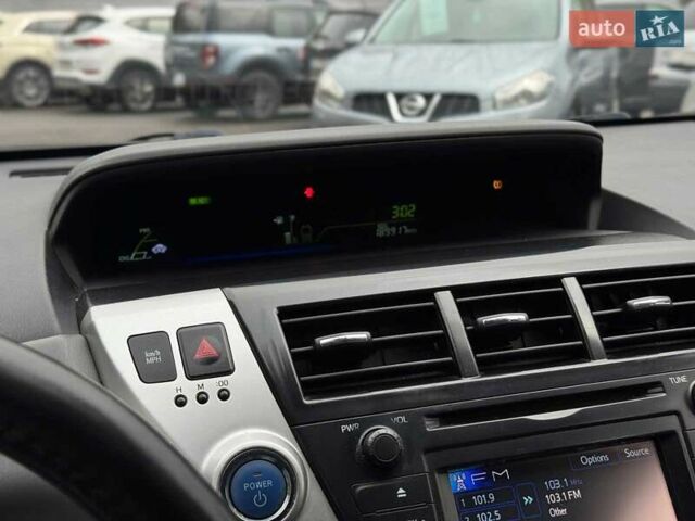 Синий Тойота Приус, объемом двигателя 1.8 л и пробегом 315 тыс. км за 10290 $, фото 23 на Automoto.ua