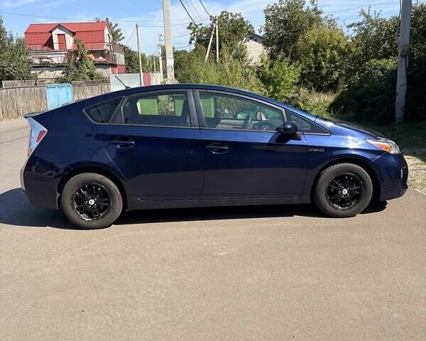Синій Тойота Пріус, об'ємом двигуна 1.8 л та пробігом 280 тис. км за 10500 $, фото 2 на Automoto.ua