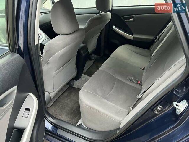 Синій Тойота Пріус, об'ємом двигуна 1.8 л та пробігом 285 тис. км за 8300 $, фото 15 на Automoto.ua