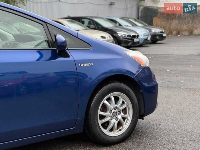 Синий Тойота Приус, объемом двигателя 1.8 л и пробегом 315 тыс. км за 10290 $, фото 13 на Automoto.ua