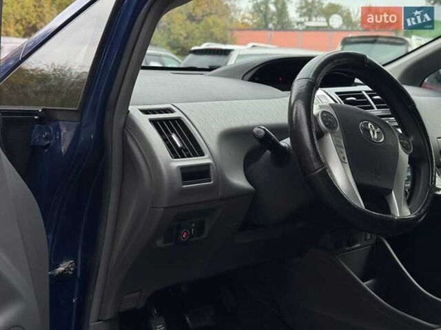 Синий Тойота Приус, объемом двигателя 1.8 л и пробегом 315 тыс. км за 10290 $, фото 19 на Automoto.ua