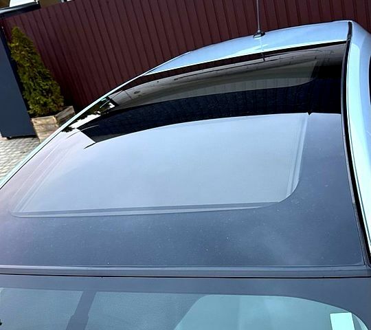 Синій Тойота Пріус, об'ємом двигуна 1.8 л та пробігом 278 тис. км за 13000 $, фото 9 на Automoto.ua