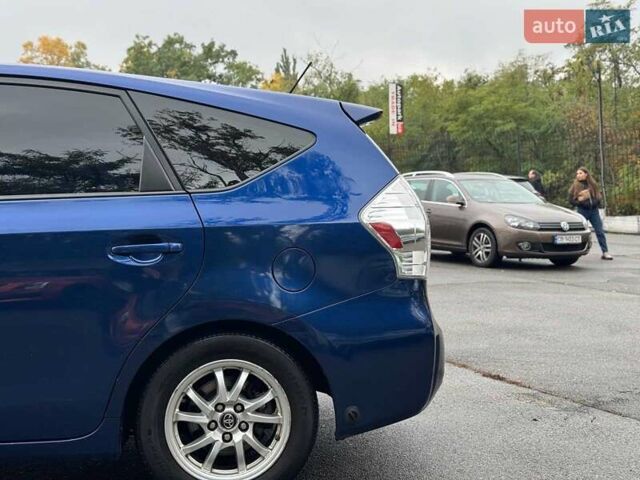 Синий Тойота Приус, объемом двигателя 1.8 л и пробегом 315 тыс. км за 10290 $, фото 6 на Automoto.ua