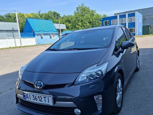 Синий Тойота Приус, объемом двигателя 1.8 л и пробегом 217 тыс. км за 11600 $, фото 4 на Automoto.ua