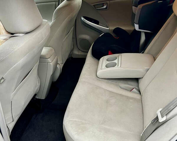 Синій Тойота Пріус, об'ємом двигуна 1.8 л та пробігом 125 тис. км за 13000 $, фото 21 на Automoto.ua