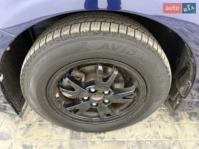 Синий Тойота Приус, объемом двигателя 1.8 л и пробегом 189 тыс. км за 11500 $, фото 23 на Automoto.ua