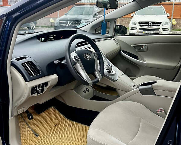 Синій Тойота Пріус, об'ємом двигуна 1.8 л та пробігом 125 тис. км за 13000 $, фото 13 на Automoto.ua