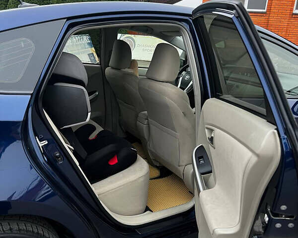 Синій Тойота Пріус, об'ємом двигуна 1.8 л та пробігом 125 тис. км за 13000 $, фото 19 на Automoto.ua