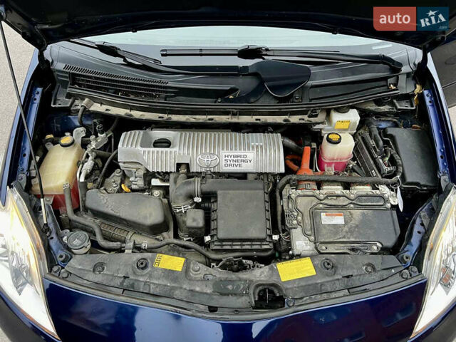 Синій Тойота Пріус, об'ємом двигуна 1.8 л та пробігом 125 тис. км за 13000 $, фото 35 на Automoto.ua