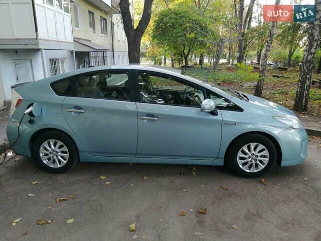 Синий Тойота Приус, объемом двигателя 1.8 л и пробегом 337 тыс. км за 11200 $, фото 2 на Automoto.ua