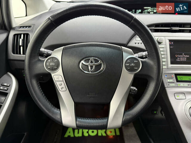 Синий Тойота Приус, объемом двигателя 1.8 л и пробегом 189 тыс. км за 11500 $, фото 10 на Automoto.ua
