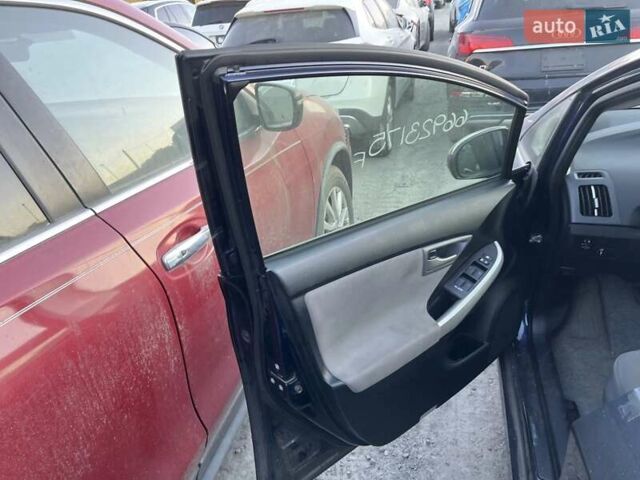 Синий Тойота Приус, объемом двигателя 1.8 л и пробегом 130 тыс. км за 10700 $, фото 8 на Automoto.ua