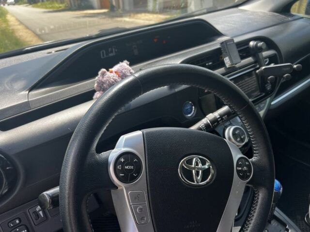 Синий Тойота Приус, объемом двигателя 1.5 л и пробегом 90 тыс. км за 12700 $, фото 6 на Automoto.ua