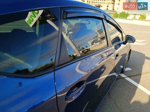 Синий Тойота Приус, объемом двигателя 1.8 л и пробегом 168 тыс. км за 18000 $, фото 7 на Automoto.ua