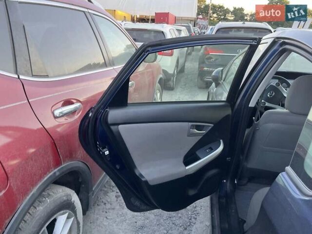 Синий Тойота Приус, объемом двигателя 1.8 л и пробегом 130 тыс. км за 10700 $, фото 12 на Automoto.ua