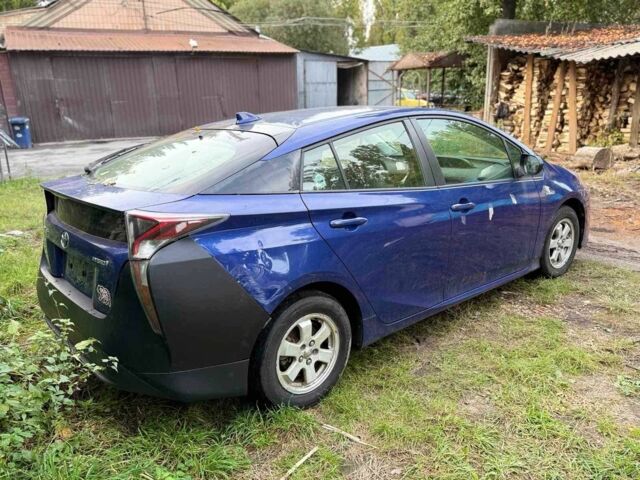 Синий Тойота Приус, объемом двигателя 1.8 л и пробегом 341 тыс. км за 10999 $, фото 4 на Automoto.ua