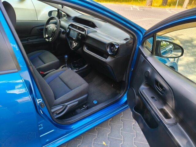 Синий Тойота Приус, объемом двигателя 1.5 л и пробегом 70 тыс. км за 11900 $, фото 10 на Automoto.ua