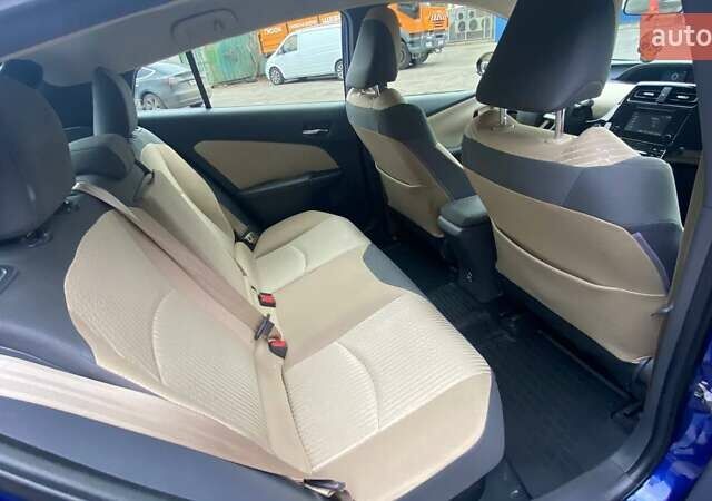 Синий Тойота Приус, объемом двигателя 1.8 л и пробегом 134 тыс. км за 18300 $, фото 17 на Automoto.ua