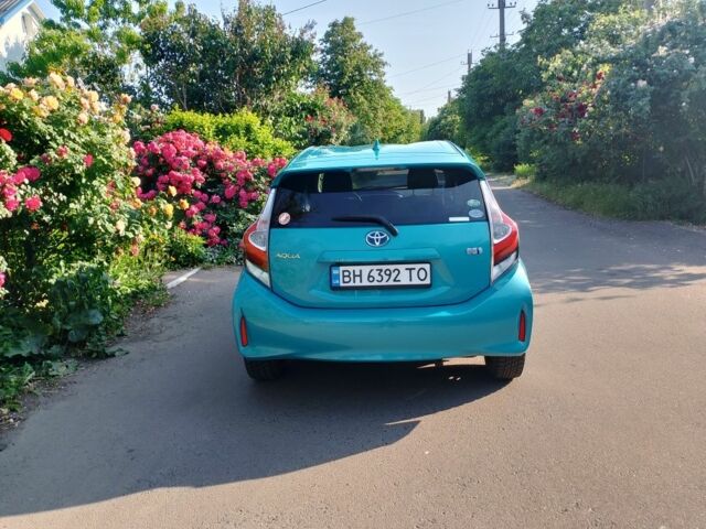 Синий Тойота Приус, объемом двигателя 1.5 л и пробегом 70 тыс. км за 11400 $, фото 2 на Automoto.ua