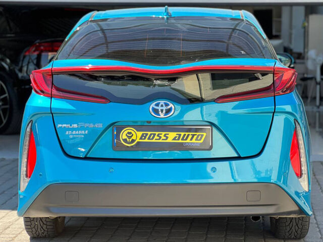 Синій Тойота Пріус, об'ємом двигуна 1.8 л та пробігом 71 тис. км за 22200 $, фото 4 на Automoto.ua