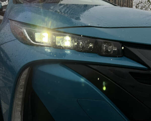 Синий Тойота Приус, объемом двигателя 1.8 л и пробегом 60 тыс. км за 20000 $, фото 4 на Automoto.ua