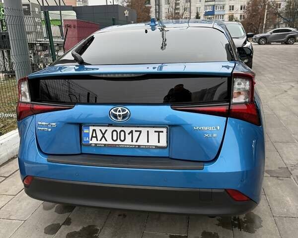 Синий Тойота Приус, объемом двигателя 1.8 л и пробегом 60 тыс. км за 19600 $, фото 2 на Automoto.ua