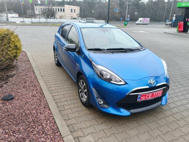 Синий Тойота Приус, объемом двигателя 1.5 л и пробегом 53 тыс. км за 13800 $, фото 1 на Automoto.ua