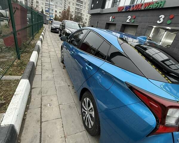 Синий Тойота Приус, объемом двигателя 1.8 л и пробегом 60 тыс. км за 19600 $, фото 3 на Automoto.ua