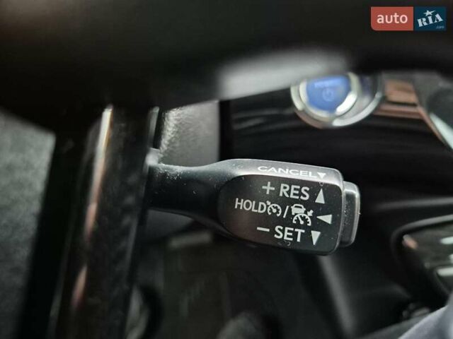 Синій Тойота Пріус, об'ємом двигуна 1.8 л та пробігом 6 тис. км за 19999 $, фото 48 на Automoto.ua