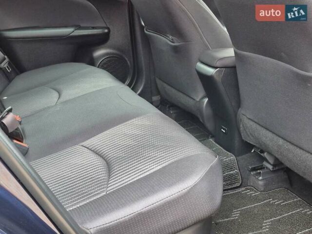 Синій Тойота Пріус, об'ємом двигуна 1.8 л та пробігом 6 тис. км за 19999 $, фото 56 на Automoto.ua