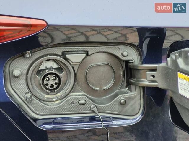 Синій Тойота Пріус, об'ємом двигуна 1.8 л та пробігом 6 тис. км за 19999 $, фото 62 на Automoto.ua