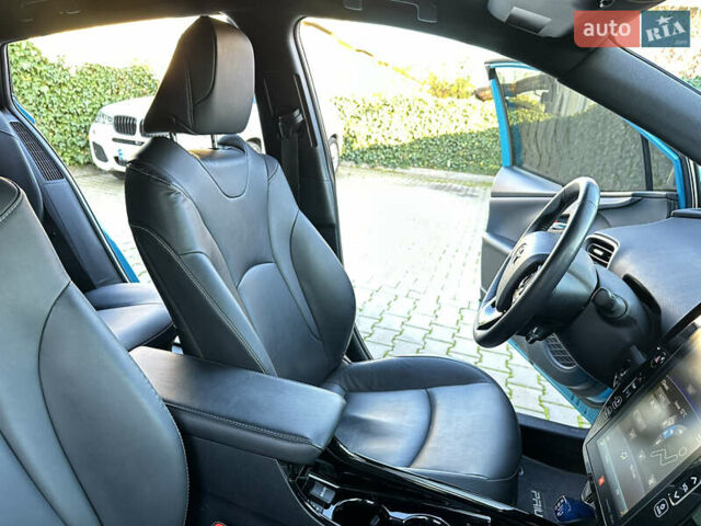 Синий Тойота Приус, объемом двигателя 1.8 л и пробегом 105 тыс. км за 20500 $, фото 42 на Automoto.ua