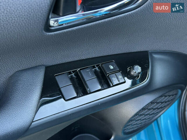 Синий Тойота Приус, объемом двигателя 1.8 л и пробегом 105 тыс. км за 20500 $, фото 45 на Automoto.ua