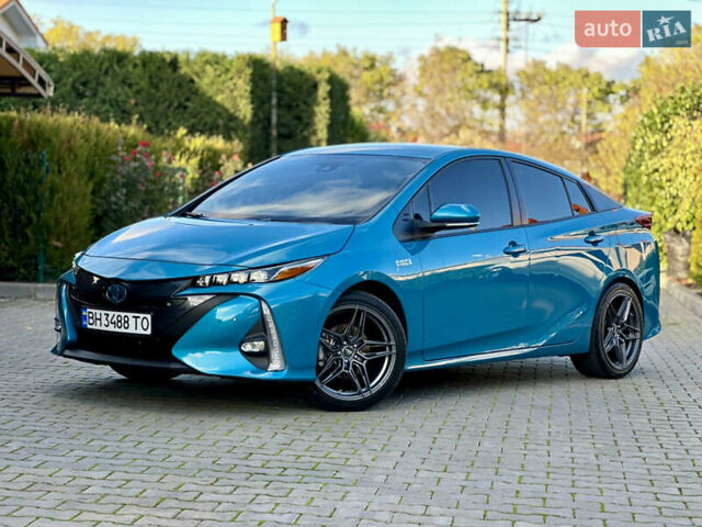 Синий Тойота Приус, объемом двигателя 1.8 л и пробегом 105 тыс. км за 20500 $, фото 5 на Automoto.ua