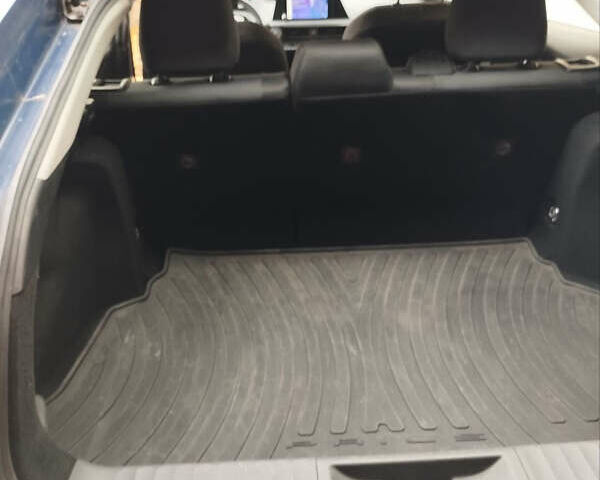 Синий Тойота Приус, объемом двигателя 1.99 л и пробегом 45 тыс. км за 16500 $, фото 5 на Automoto.ua