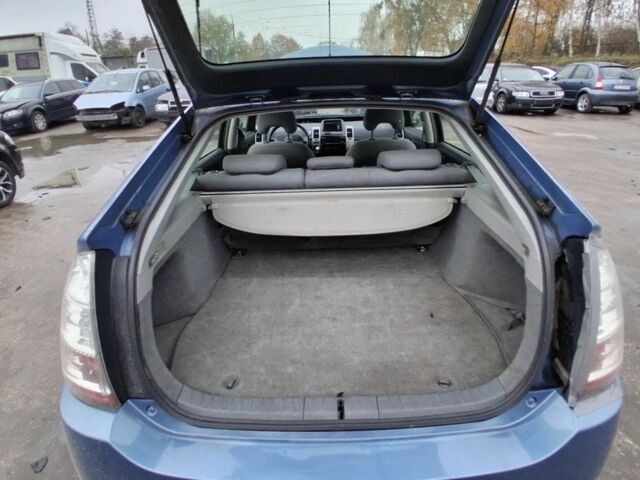 Синий Тойота Приус, объемом двигателя 0 л и пробегом 220 тыс. км за 3919 $, фото 4 на Automoto.ua